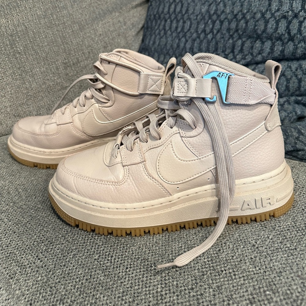 Nike Air Force 1 Utility 2.0 Women’s